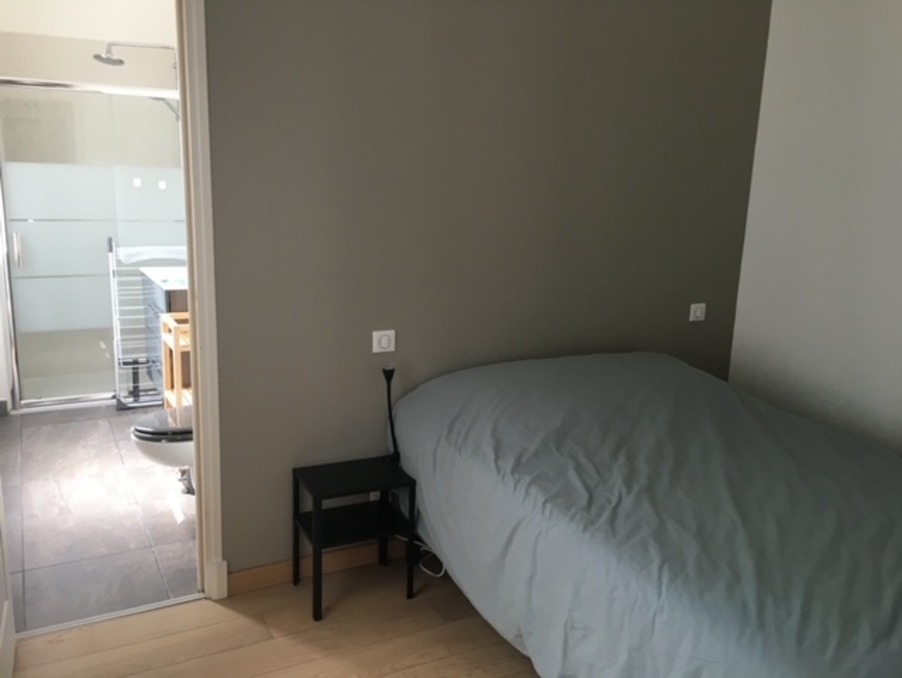 Appartement-T2-meublé-0310-Paulbert-chambre