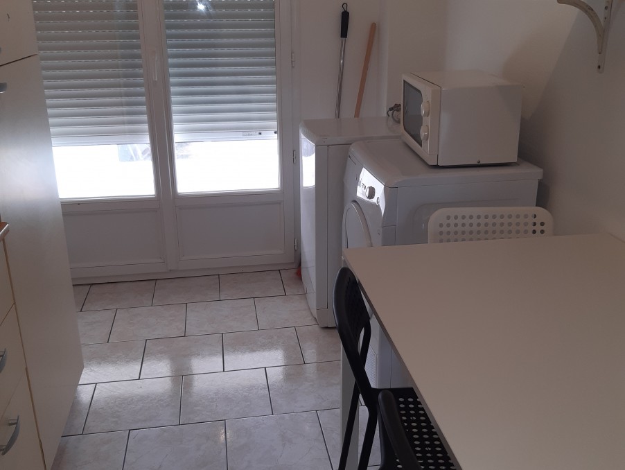 Appartement-T4-meublé-Velpeau-0359-cuisine2